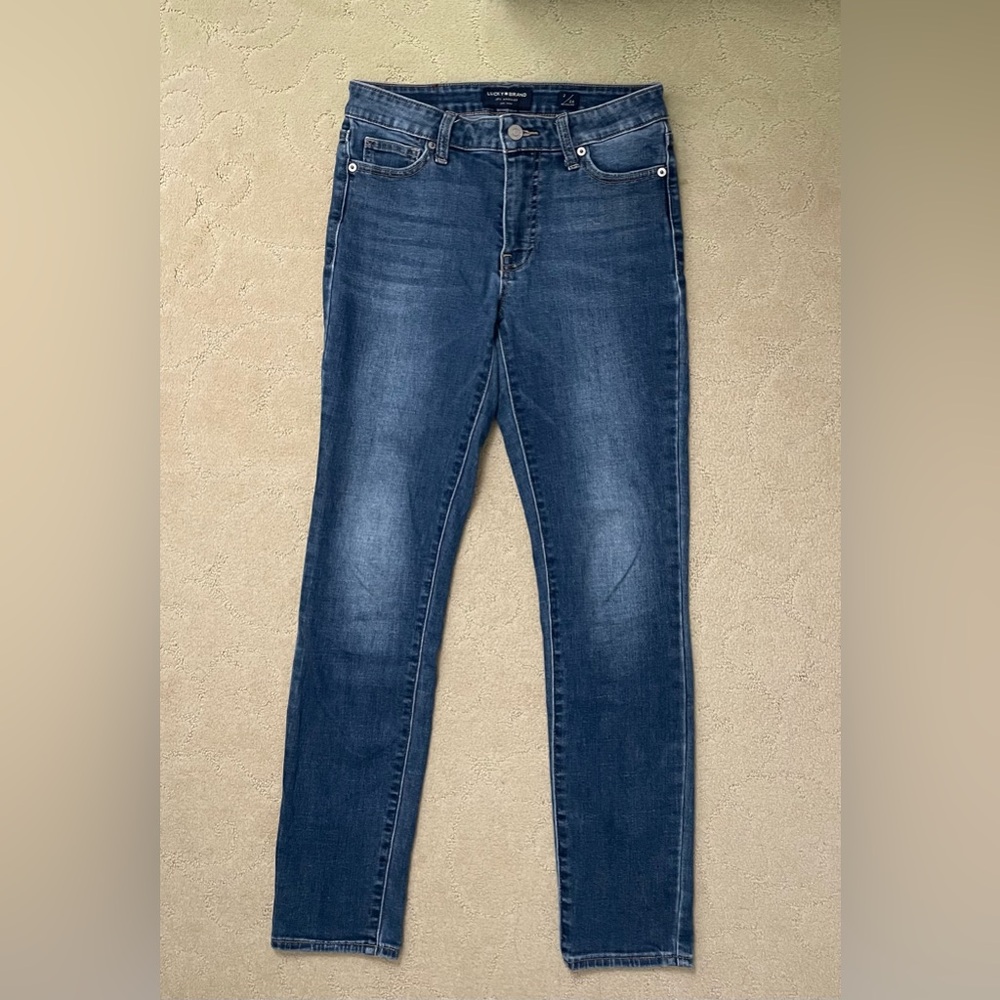 Lucky Brand Women’s Mid-rise Dark Blue Skinny Jeans
